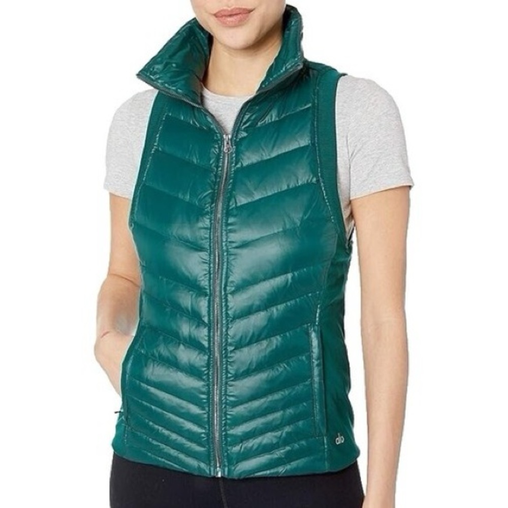 Alo Yoga Forest Green Puffer Vest Zip Front Lightweight Athletic Vest